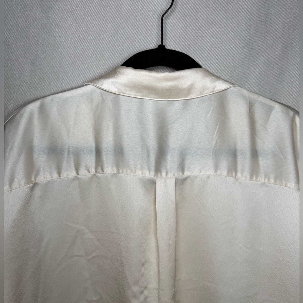Missguided Satin Like Mid Fit Button Up Blouse with Collar - Size 4 in Cream - Picture 9 of 10
